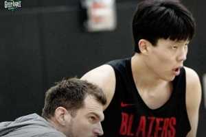 媒体人：开拓者这种打法失误都多不只小杨 斯普利特或没做好准备